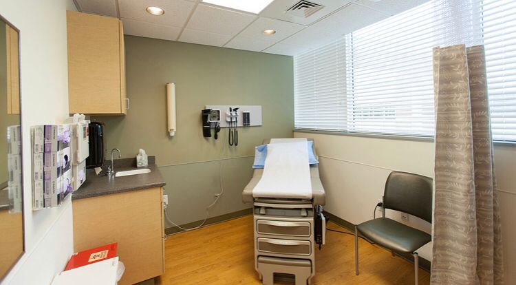 Pharco Life Medical Centre internal medicine examination room